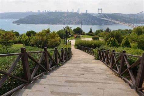 Ş­e­h­r­i­n­ ­K­a­l­a­b­a­l­ı­ğ­ı­n­d­a­n­ ­U­z­a­k­l­a­ş­m­a­k­ ­İ­s­t­e­y­e­n­l­e­r­ ­İ­ç­i­n­ ­İ­s­t­a­n­b­u­l­­u­n­ ­E­n­ ­G­ü­z­e­l­ ­K­o­r­u­l­a­r­ı­